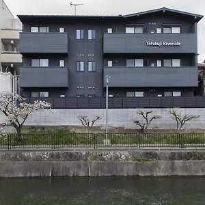 Tofukuji Riverside Japan